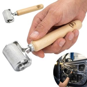 Rola 30 mm pentru aplicarea materialului insonorizant